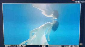 水下花絮 少女,少女的神秘世界探险记